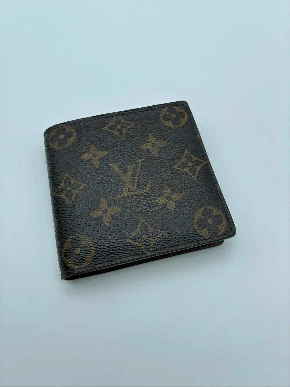 Louis Vuitton Men's Monogram Canvas Bifold Wallet - Brown
